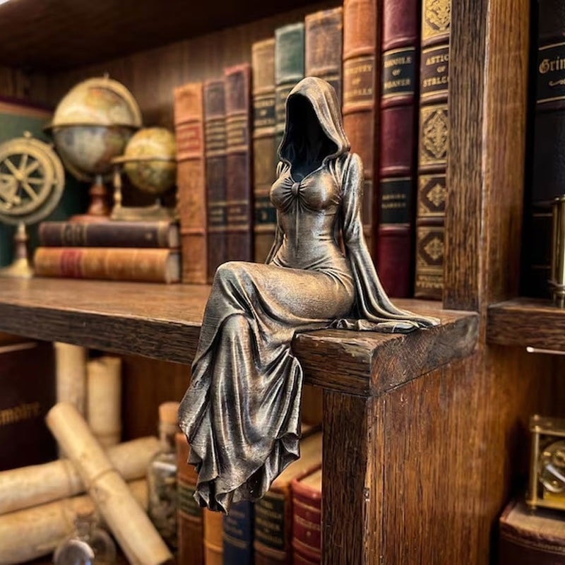 🖤✨ Where Darkness Meets Divine Beauty. The Lady Reaper Ethereal Sculpture💋